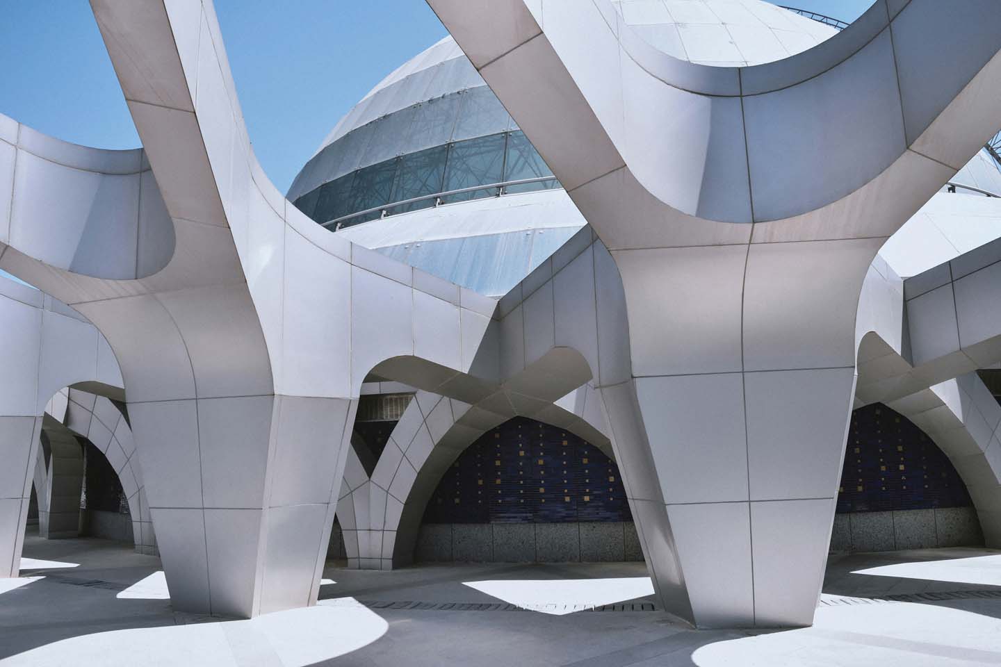New Article on Medium: Visualizing the architecture with the C4 model and PlantUML
